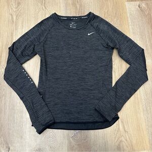 Nike Dark Gray Dri-fit Fitted Long Sleeve Shirt size XS